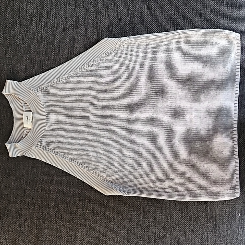 Wilfred top